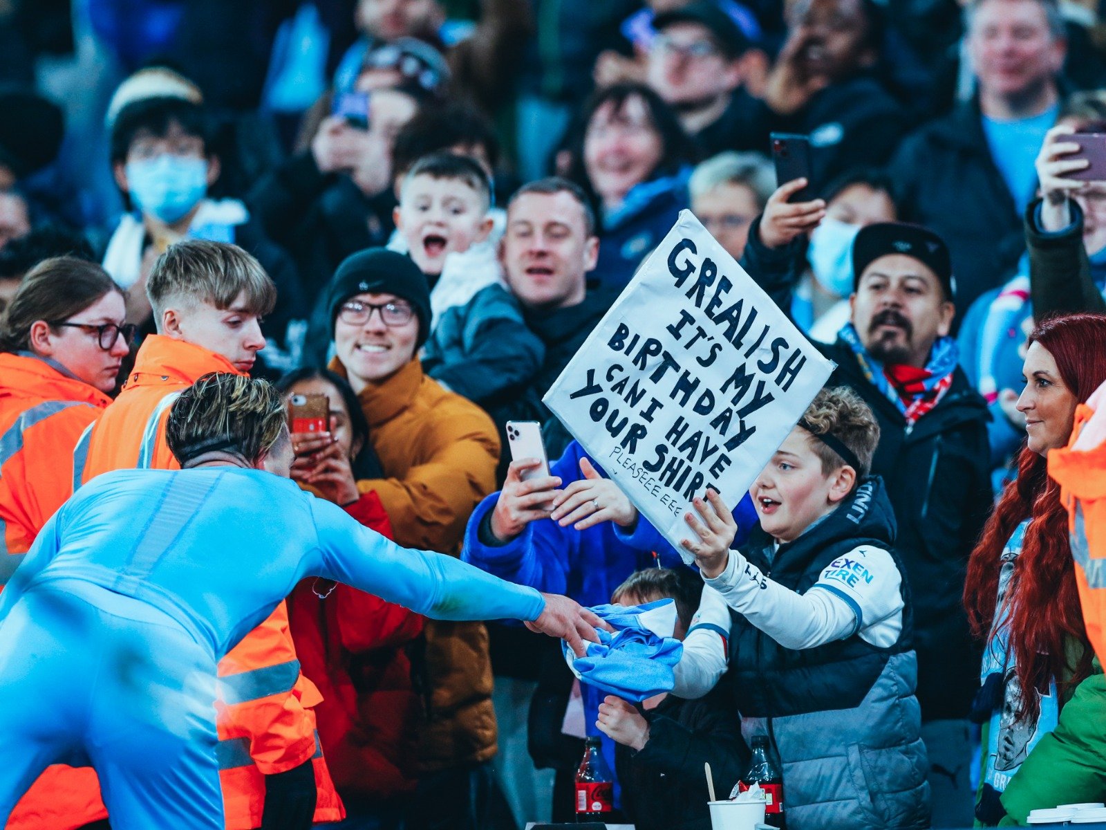 加纳乔看到 加纳乔看到